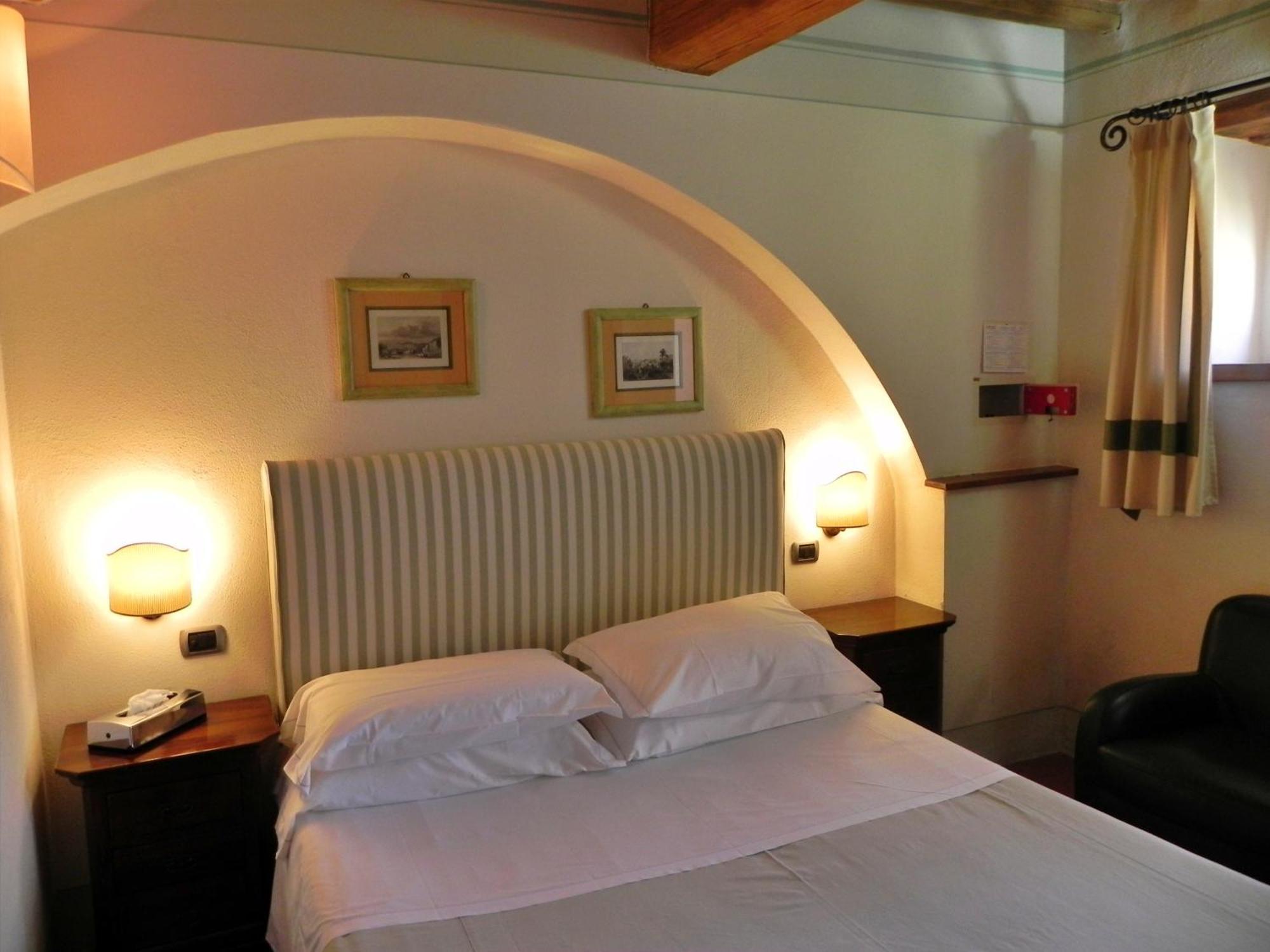 Relais La Martina Hotel Pietraviva Room photo
