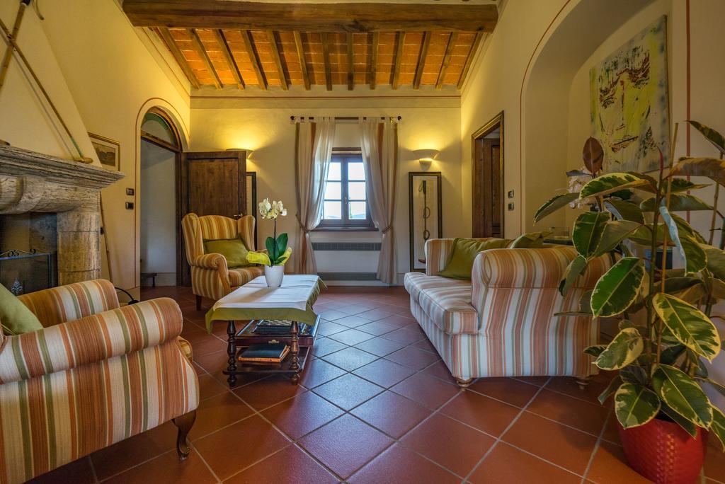 Relais La Martina Hotel Pietraviva Exterior photo